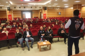 1744900897_Gemlik-Ilce-Emniyet-Mudurlugunun-Toplum-Destekli-Polislik-faaliyetleri-kapsamin.jpg