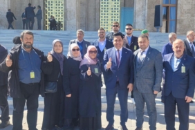 1744959045_Gemlikli-Saadetlilerden-Meclis-Ziyareti-Saadet-Partisi-Gemlik-Ilce-Teskilati.jpg