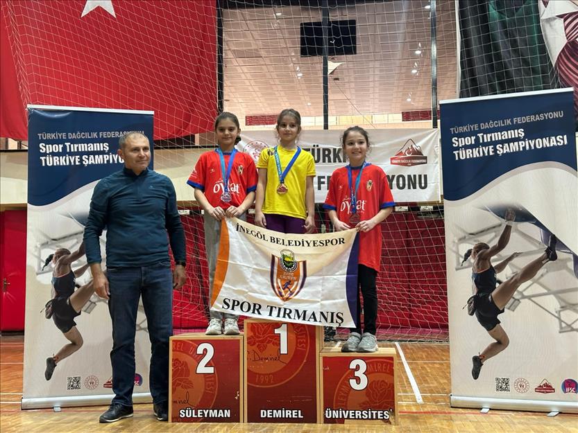 14252 Spor Tirmanista Inegollu Sporcular Derecelere Uzandi 1E1E500E C0Ad 42Fc Bce8 1E6B94C92A94