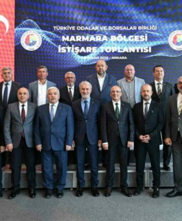 orhan-torun-tobb-istisare-toplantisinda-yenisehiri-temsil-etti_90f7e400dbe7-scaled.jpg