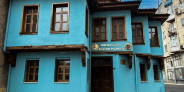 Balikpazari-Hamami-Yeni-Bir-Dayanismanin-Su-Baslangici.jpg