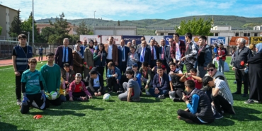 Gemlikte-Sinirsiz-Nese-Engelsiz-Festivalde-Muhtesem-Anlar.jpg