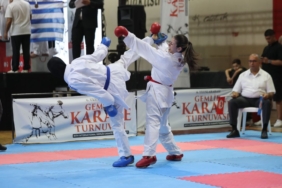 karatenin-kalbi-gemlikte-atiyor-4.jpg
