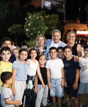 Gemlikte-Yaz-Aksamlari-Essiz-Guzellikteki-Anilar-Icin-Sicak-Bir-Davet.jpg