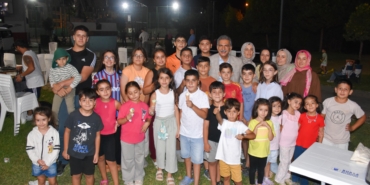 Gemlikte-Yildizlarin-Altinda-Cocuklar-icin-Buyulu-Bir-Sinema-Deneyimi.jpg