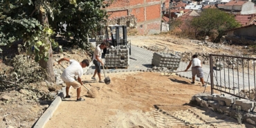 Orhaniye-Mahallesine-2-Bin-Metrekare-Tas-Parke.jpg