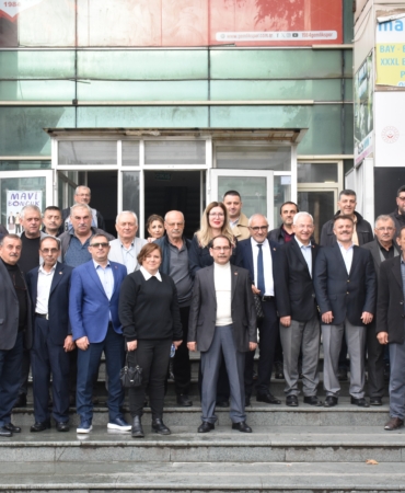 Gemlikte-Muhtarlar-Zirvesi.jpg
