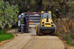 Gemlik-Belediyesi-Gencali–Kumsaz-Bolgesinde-Yol-Calismalarini-Tamamladi.jpg