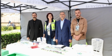 Gemlik-Belediyesinden-Elektronik-Atik-Toplama-Etkinligi.jpg