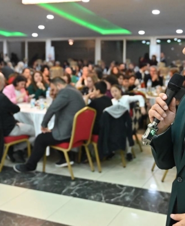 Gemlikte-24-Kasim-Ogretmenler-Gunune-Ozel-Program.jpg
