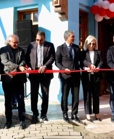 Gemlikte-Kadin-ve-Cocuklarin-Yeni-Merkezi.jpg