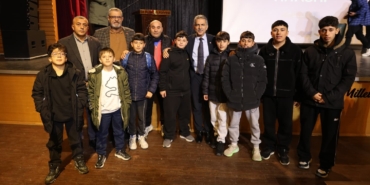 Gemlikte-Sporcu-Sagligi-ve-Bilincli-Antrenman-Masaya-Yatirildi.jpeg