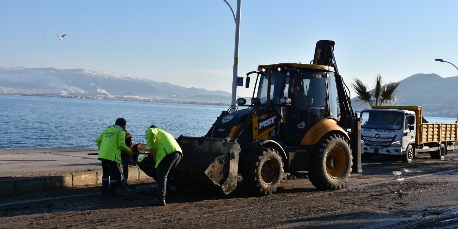 Kurşunlu’da Fırtınanın İzleri Siliniyor