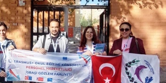 Sehit-Esat-Akbaba-Ogretmenlerinden-Madridde-Turk-Ruzgari-Hem-isbasi-gozlem.jpg